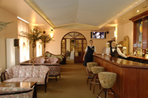 Ресторан и Бар гостиницы Сахалин-Саппоро в Южно-Сахалинске - фото 1